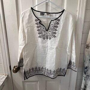 Vintage 100% Irish Linen Off White Tunic with Black Detailing